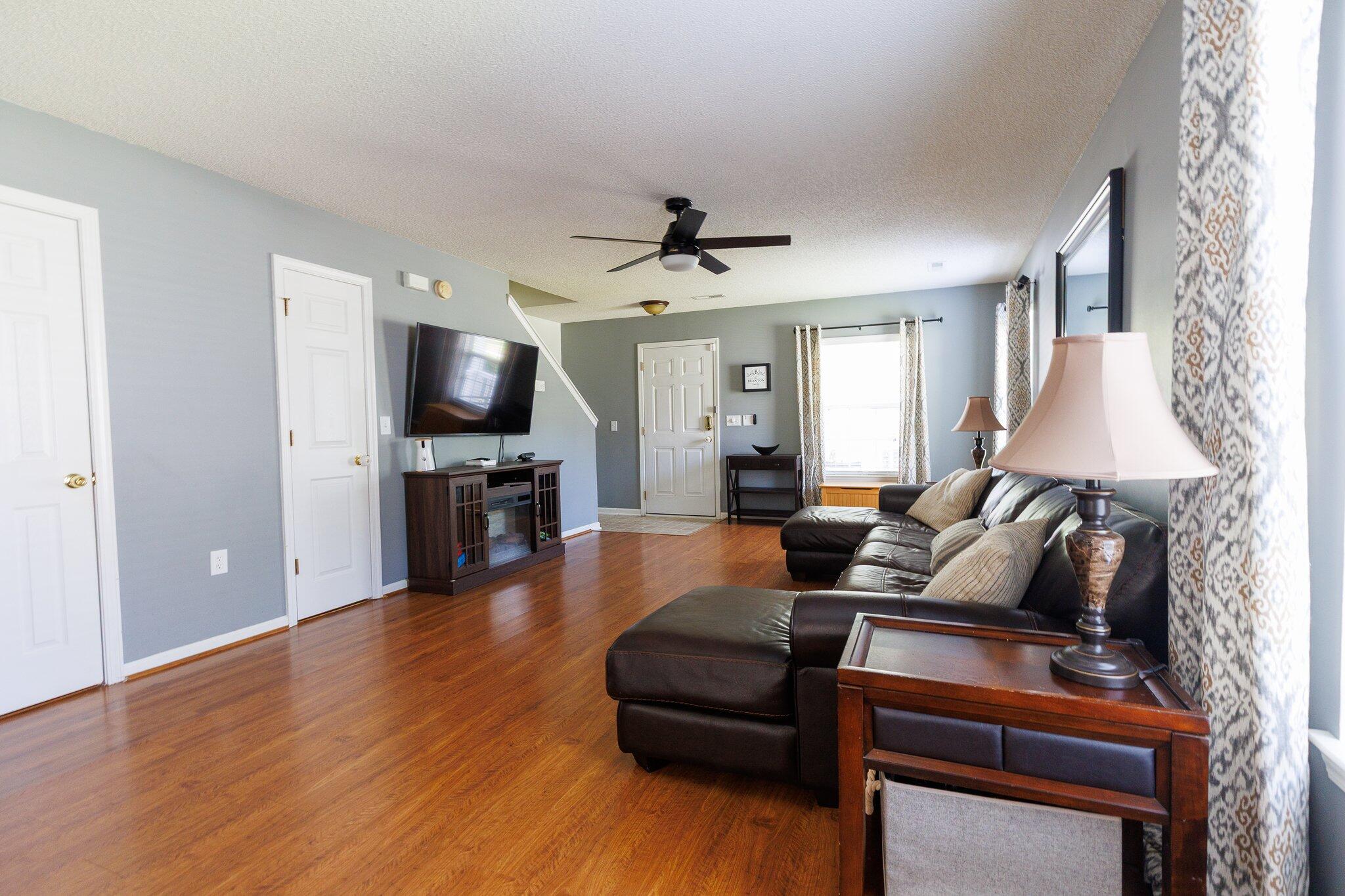 5094 Thornton Drive