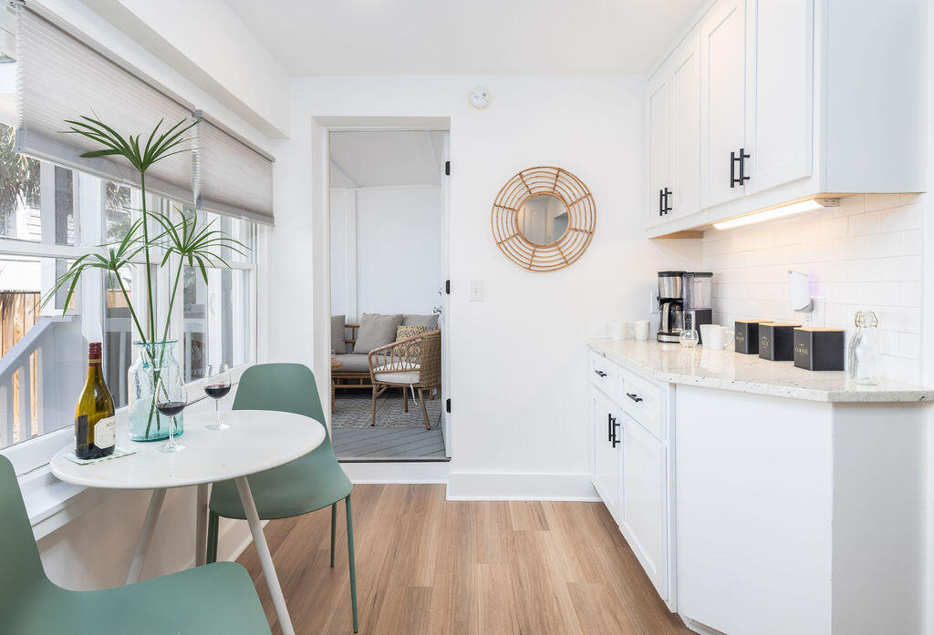 3402 Hartnett Boulevard