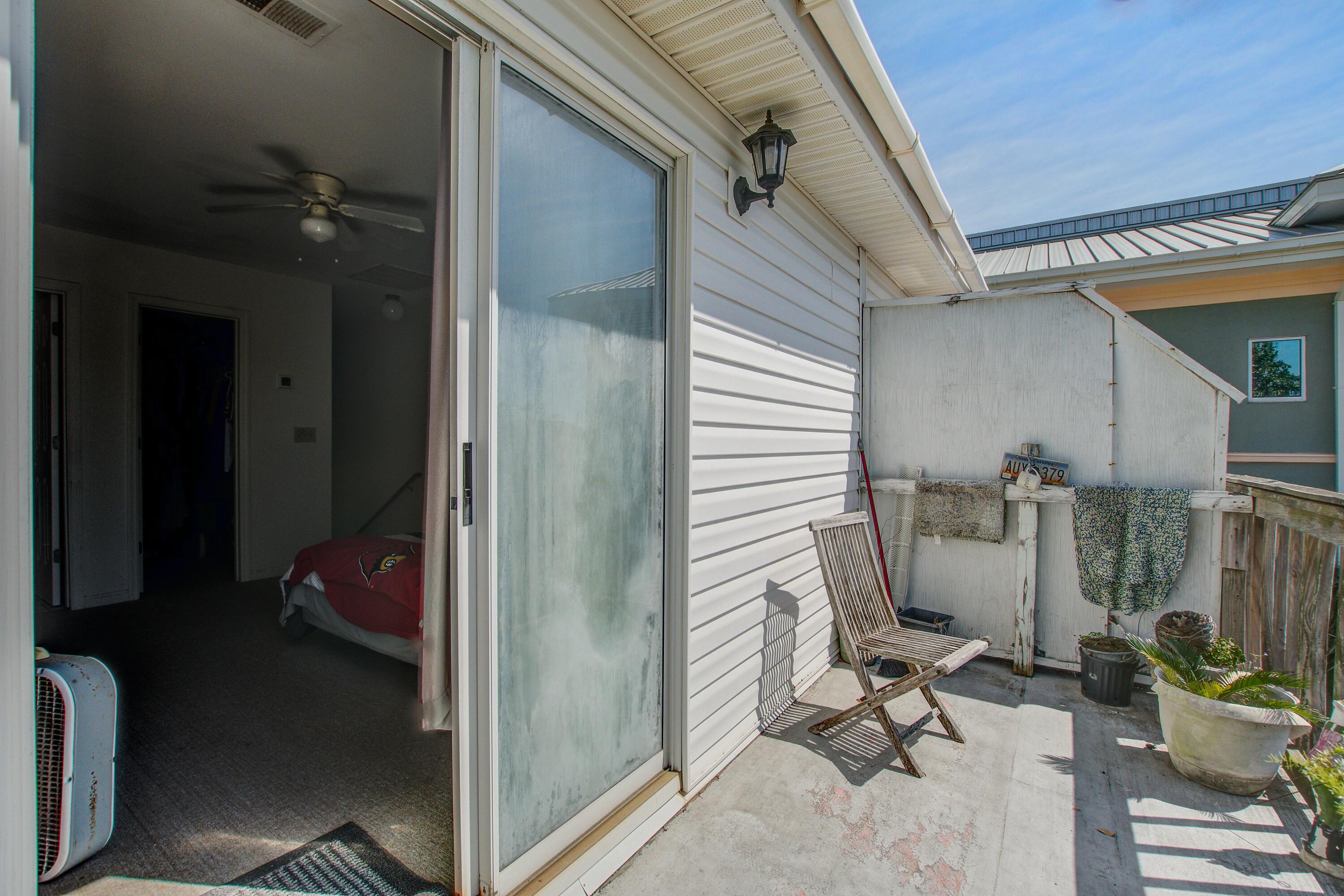 108 W Cooper Avenue