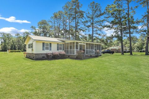 A home in Kingstree