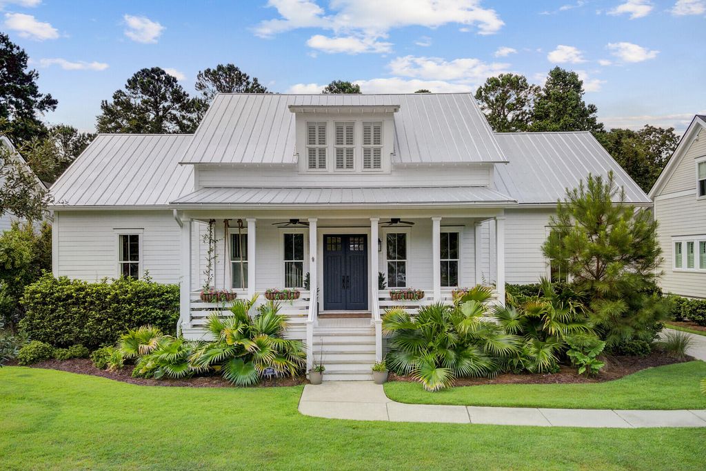 Photo of 3849 Fifle Street, Mount Pleasant, SC 29466 (MLS # 26014010)