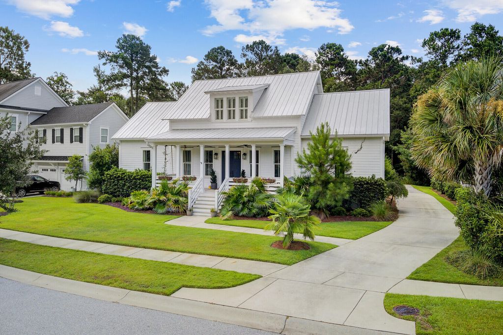 Photo of 3849 Fifle Street, Mount Pleasant, SC 29466 (MLS # 26014010)