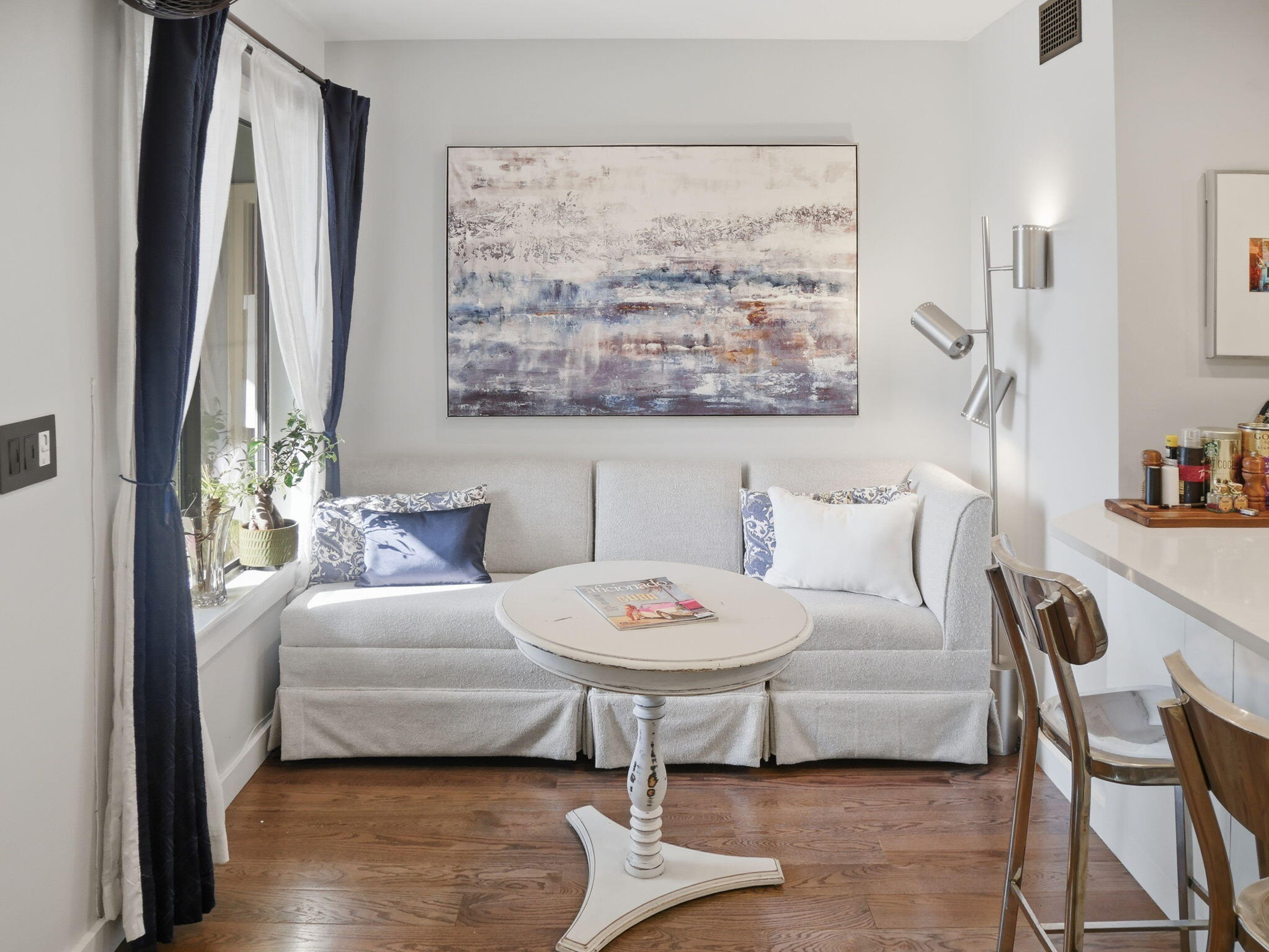 1481 Center Street 1102