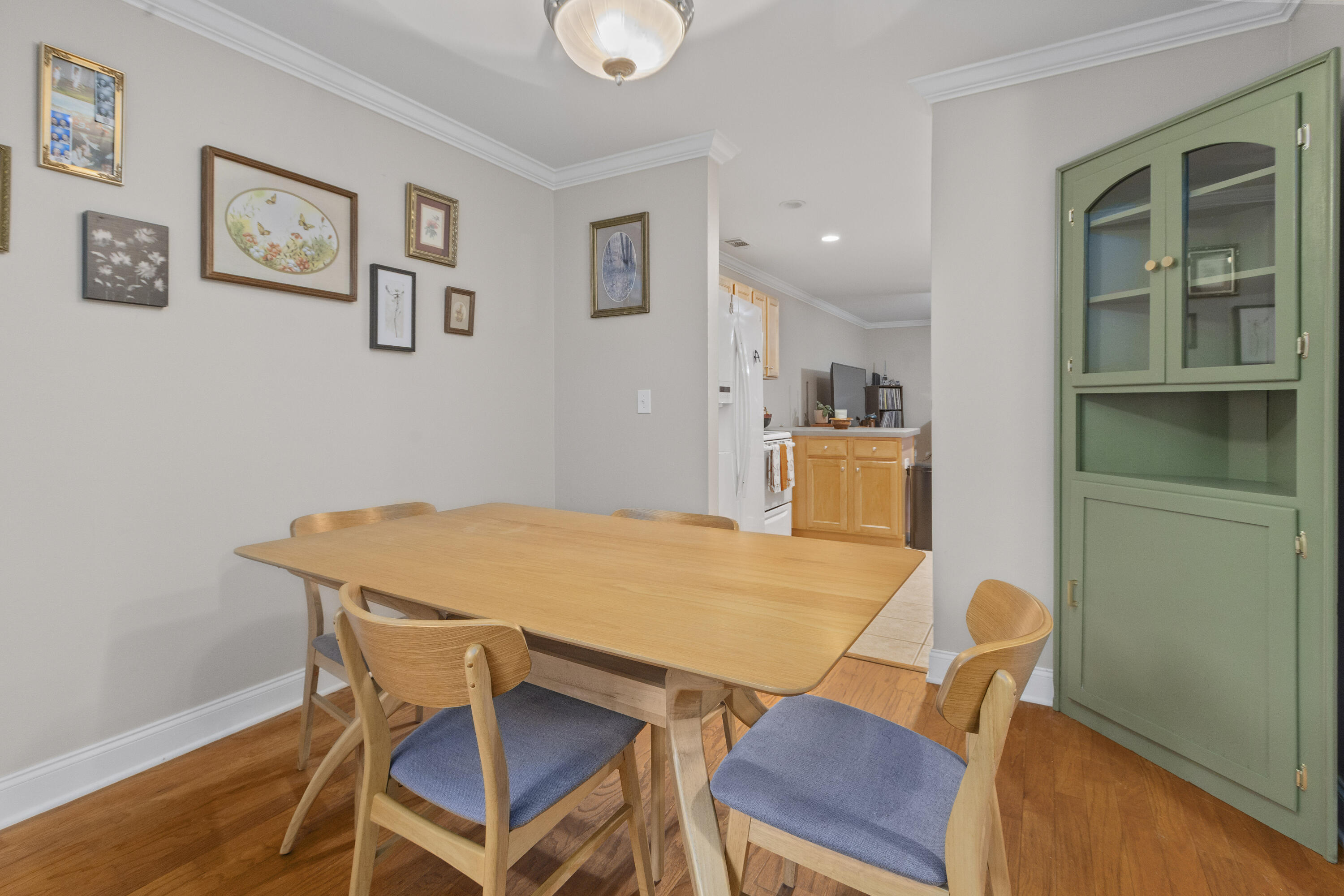 4000 Radcliffe Place Drive I-5