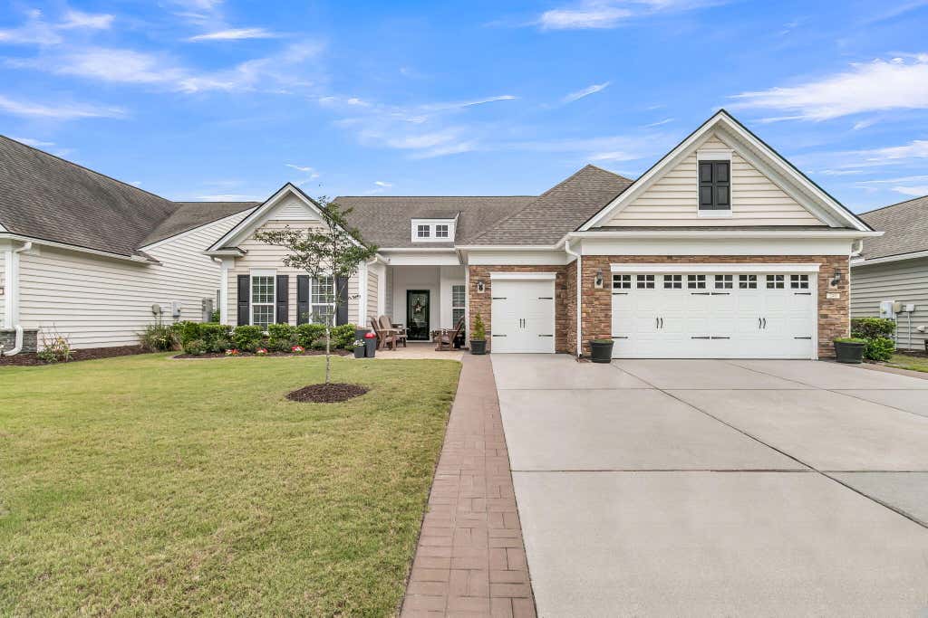 Photo of 240 Waterfront Park Drive, Summerville, SC 29486 (MLS # 26016261)