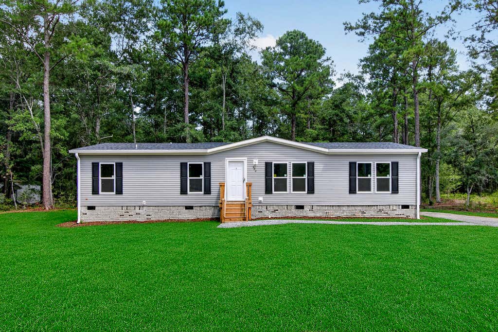 Photo of 270 Saturn Lane, Walterboro, SC 29488 (MLS # 26023052)