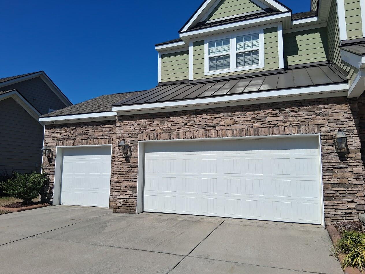 605 S Pointe Boulevard