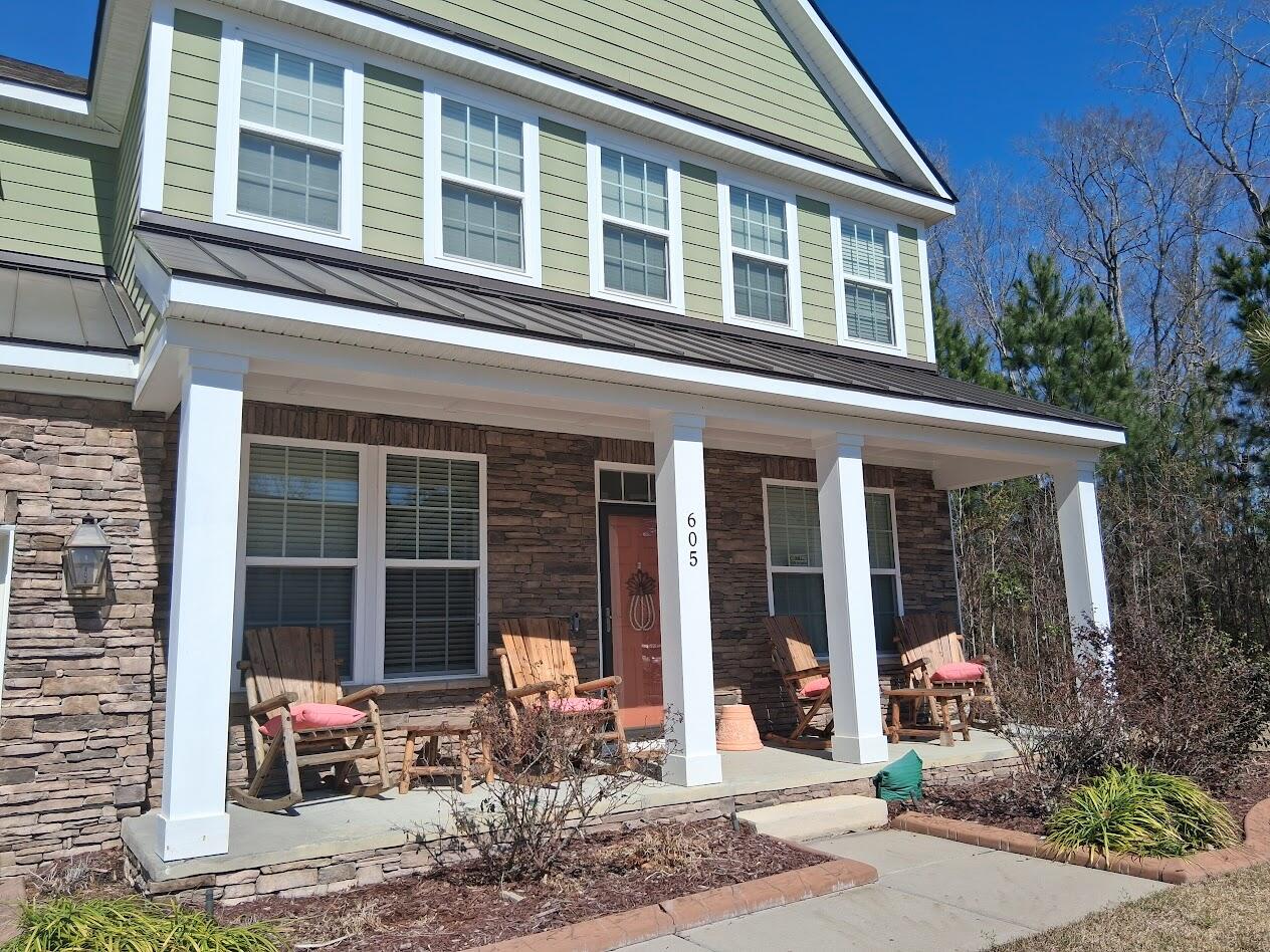 605 S Pointe Boulevard