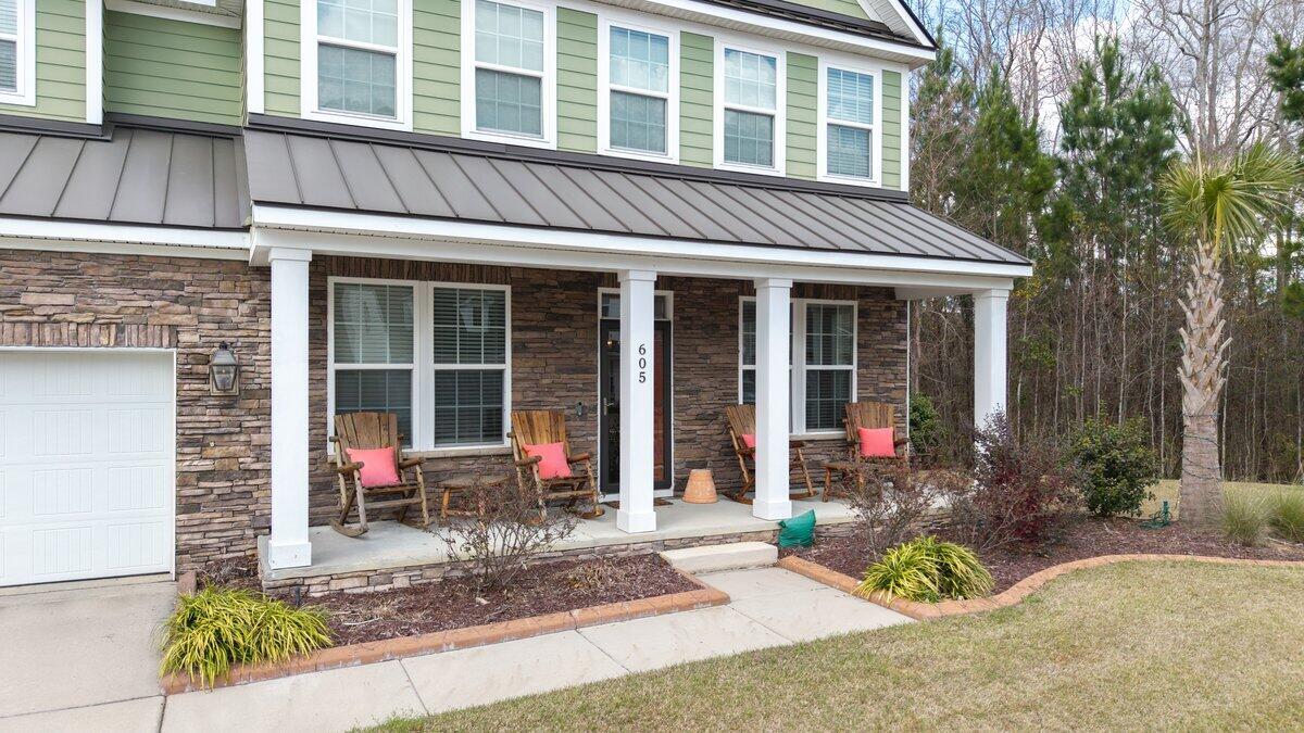 605 S Pointe Boulevard