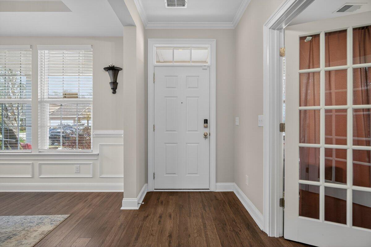 605 S Pointe Boulevard