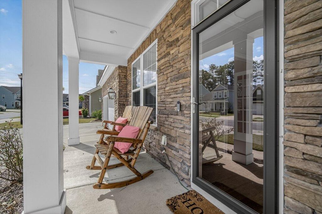 Photo of 605 S Pointe Boulevard, Summerville, SC 29483 (MLS # 26005926)