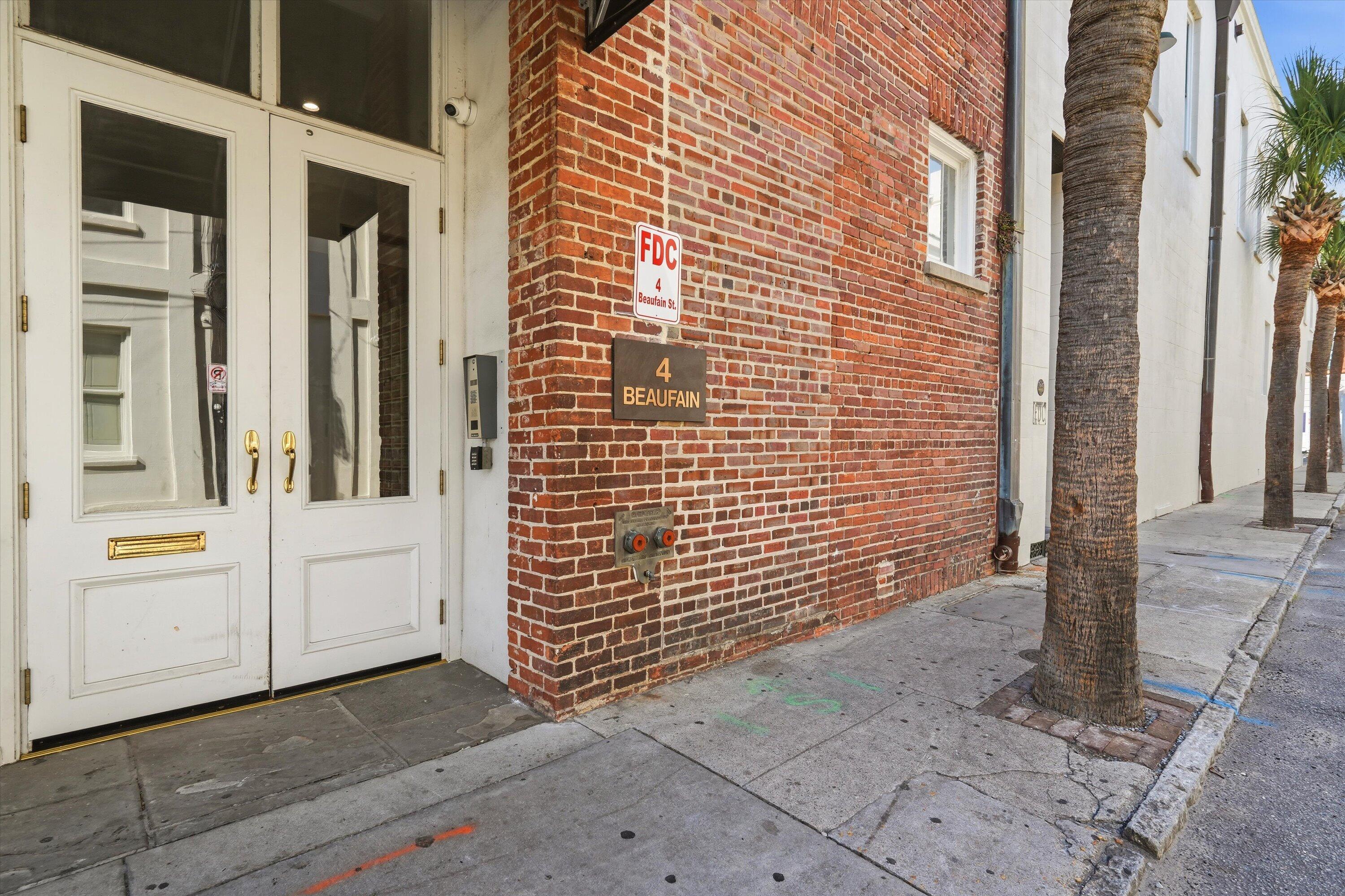 4 Beaufain Street 202