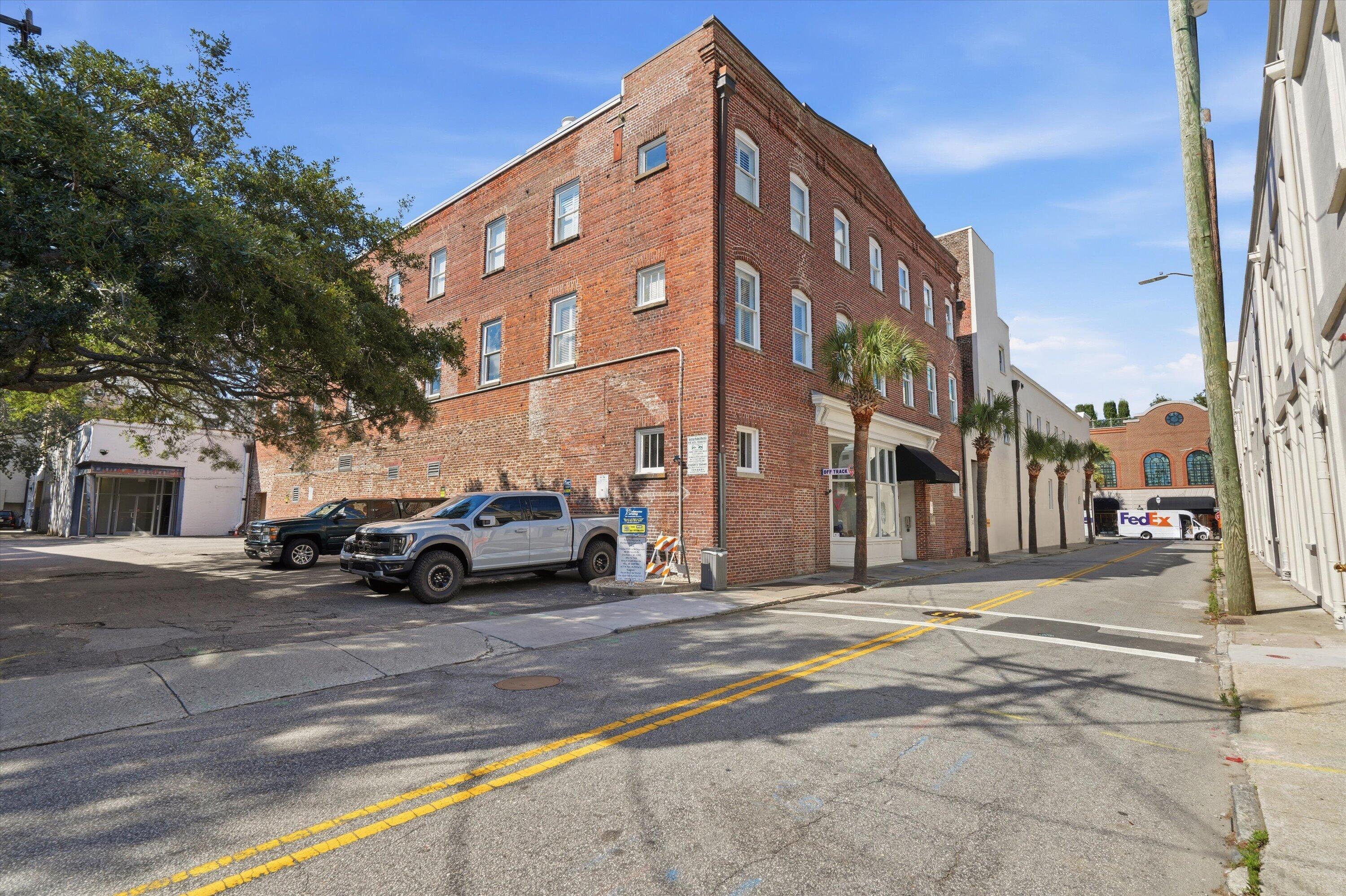 4 Beaufain Street 202