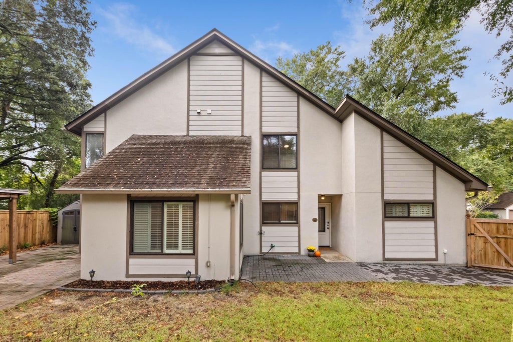 Photo of 317 Mallard Court, Mount Pleasant, SC 29464 (MLS # 26027841)