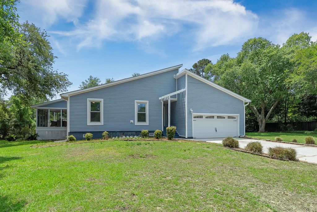 Photo of 1471 Battery Brown Court, Charleston, SC 29412 (MLS # 26013684)