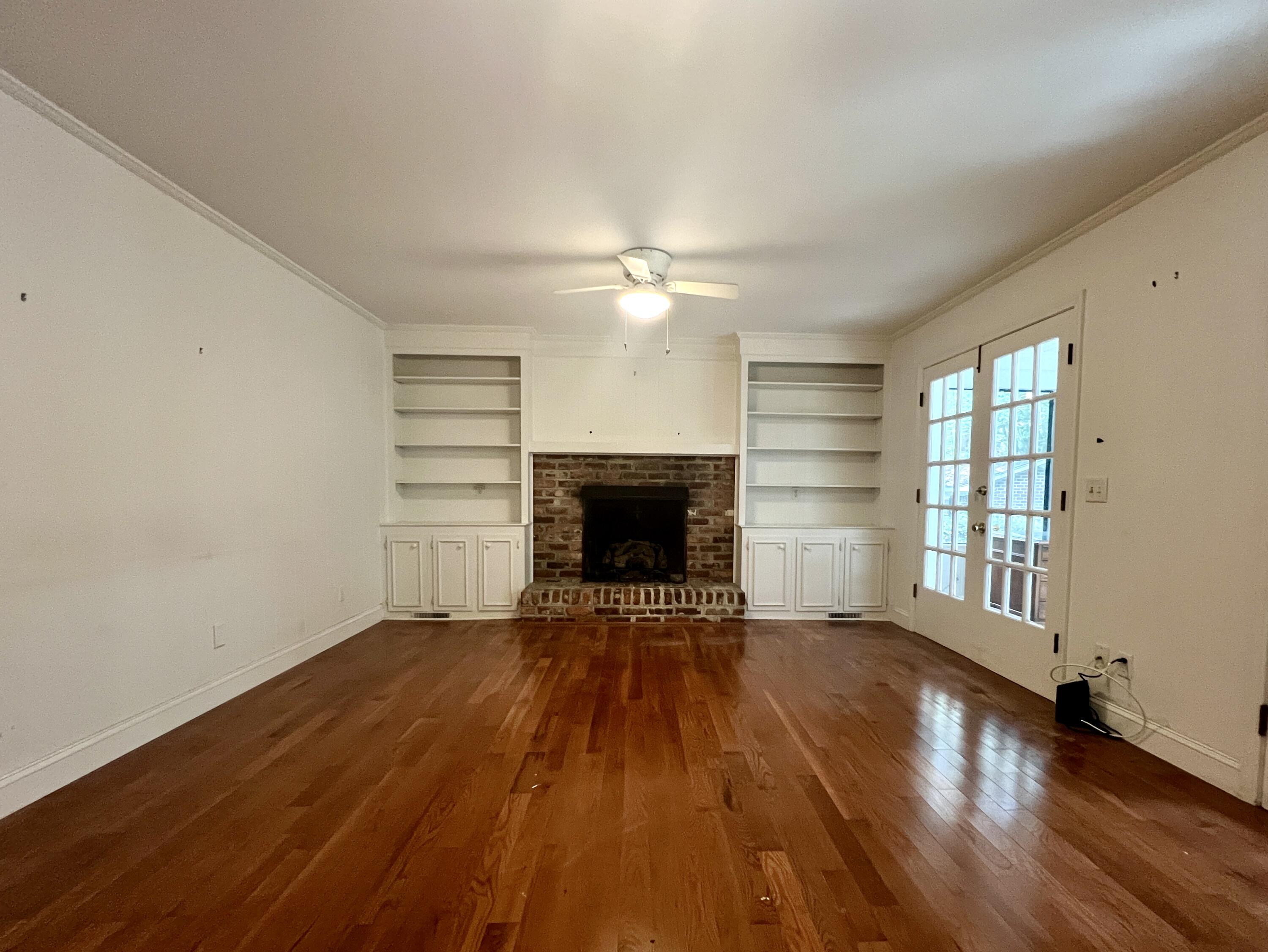 521 W Wimbledon Drive