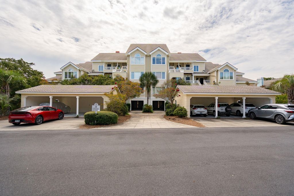 Photo of 1551 Ben Sawyer Boulevard #5-C, Mount Pleasant, SC 29464 (MLS # 25025316)