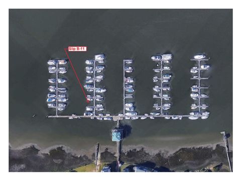 We 10th Street B11 Folly Beach SC 29439