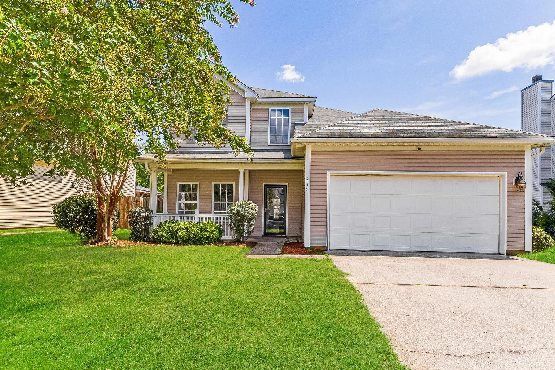 1019 Sterling Lane