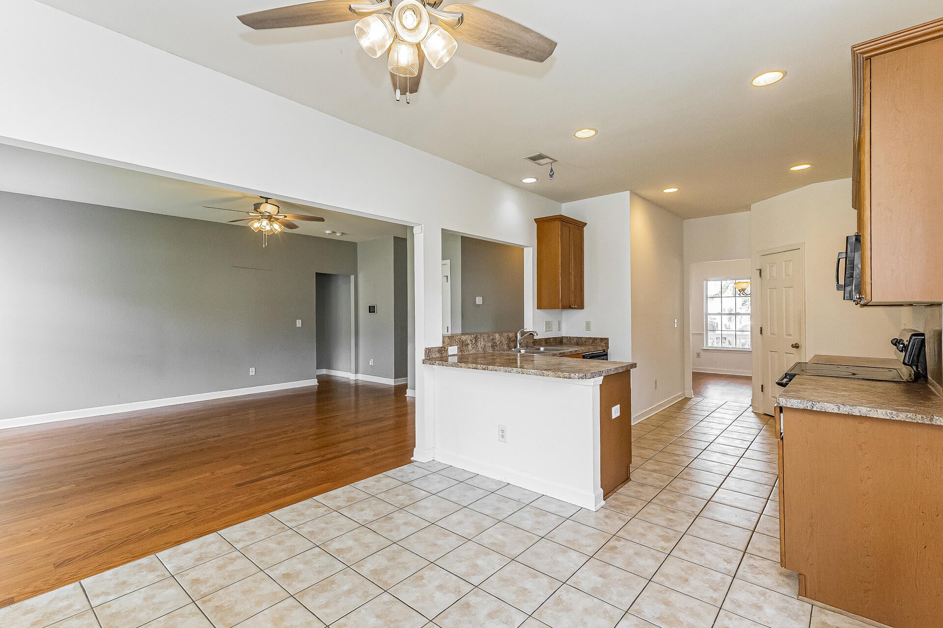 1019 Sterling Lane
