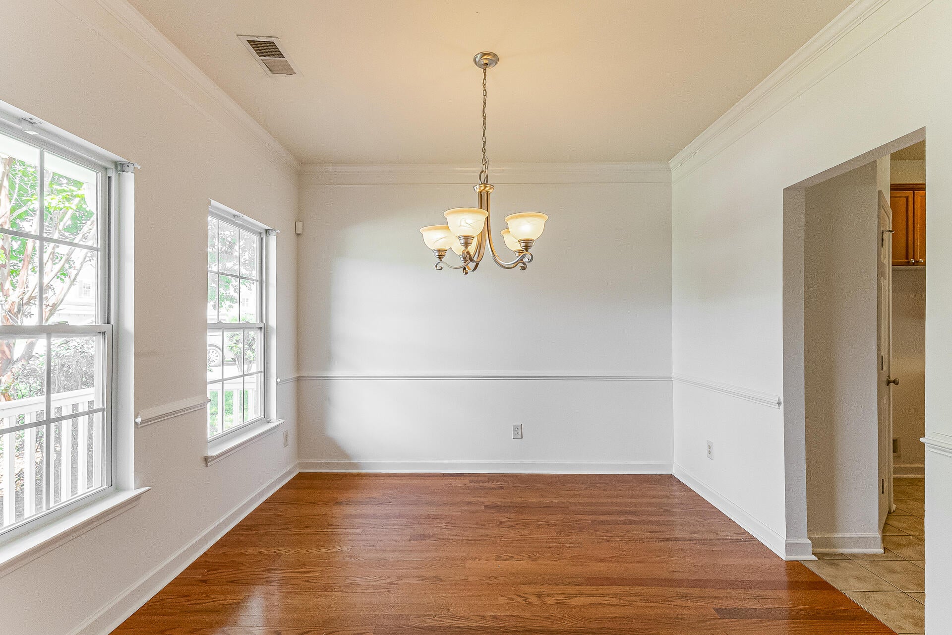 1019 Sterling Lane