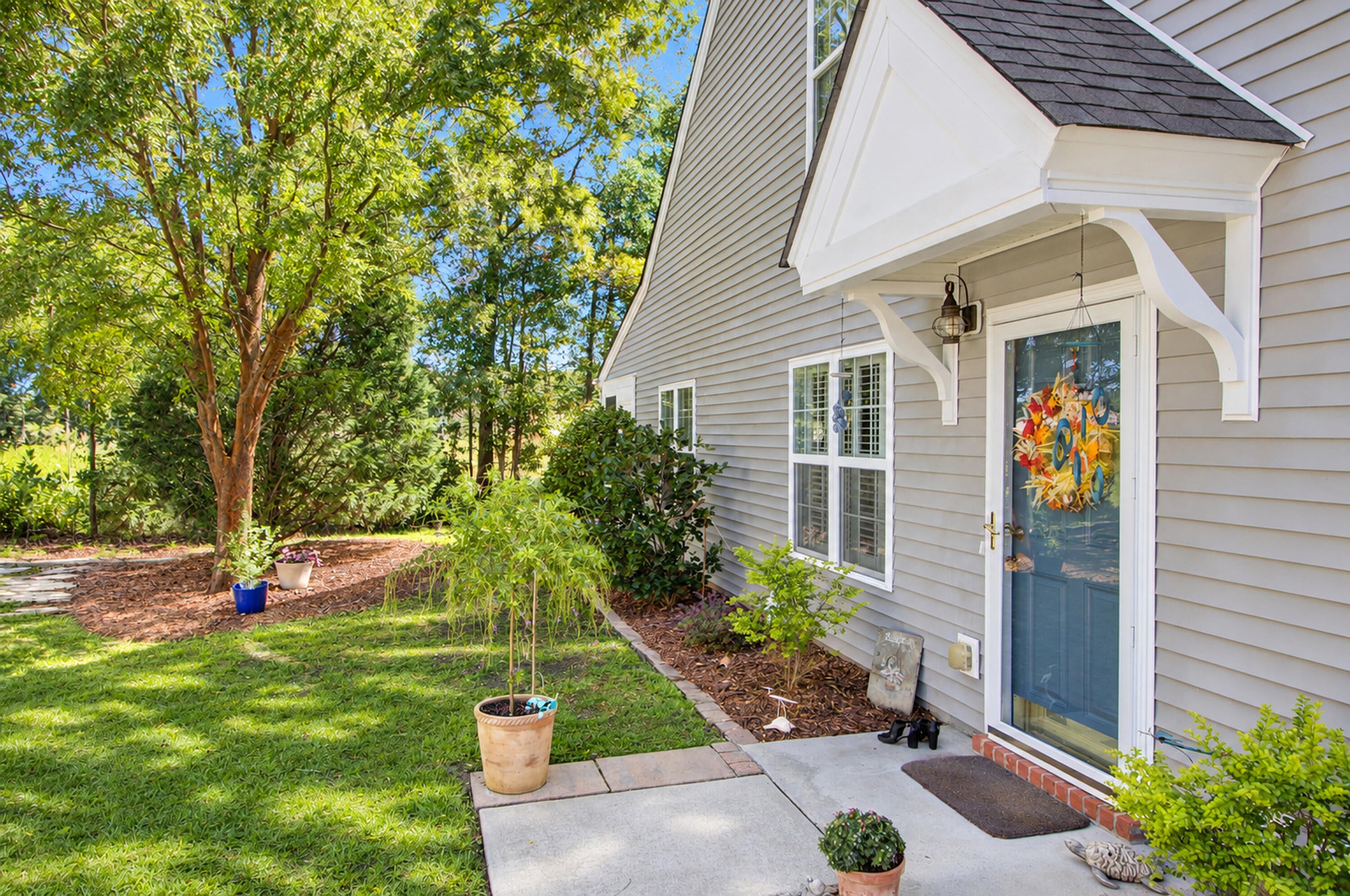 1200 Yellow Hawthorn Circle