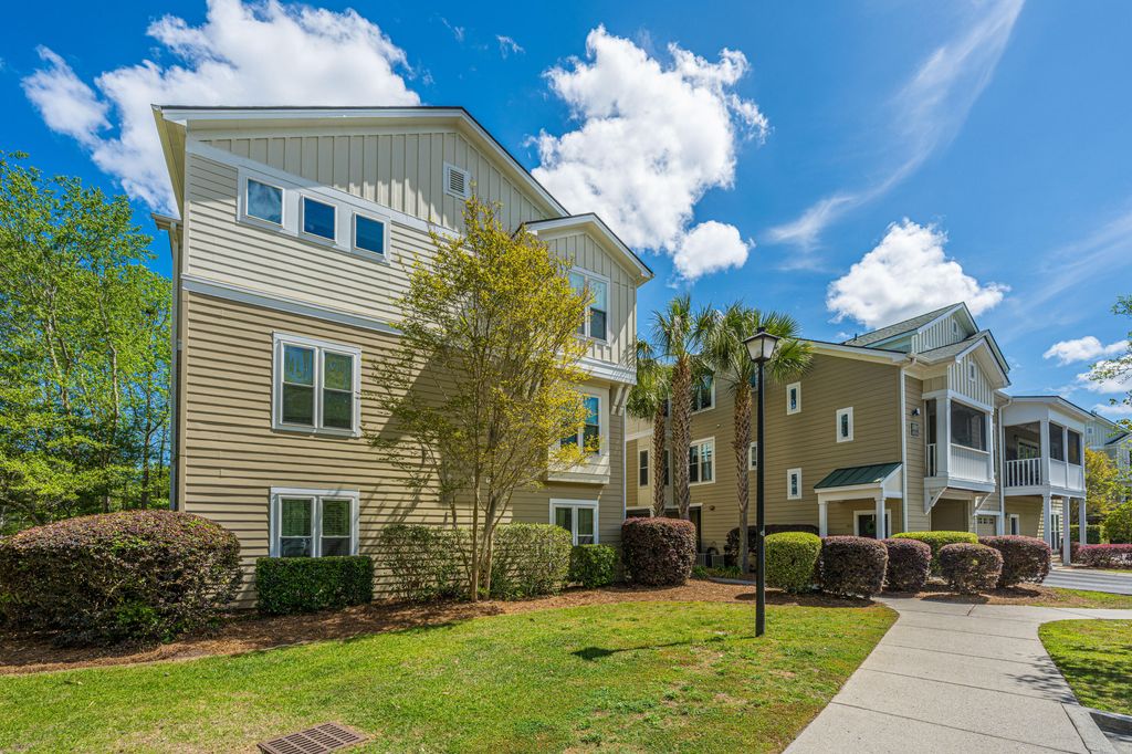 Photo of 2032 Egret Crest Lane, Charleston, SC 29414 (MLS # 26010142)