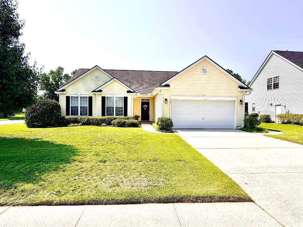 Photo of 121 Cabrill Drive, Charleston, SC 29414 (MLS # 26021963)