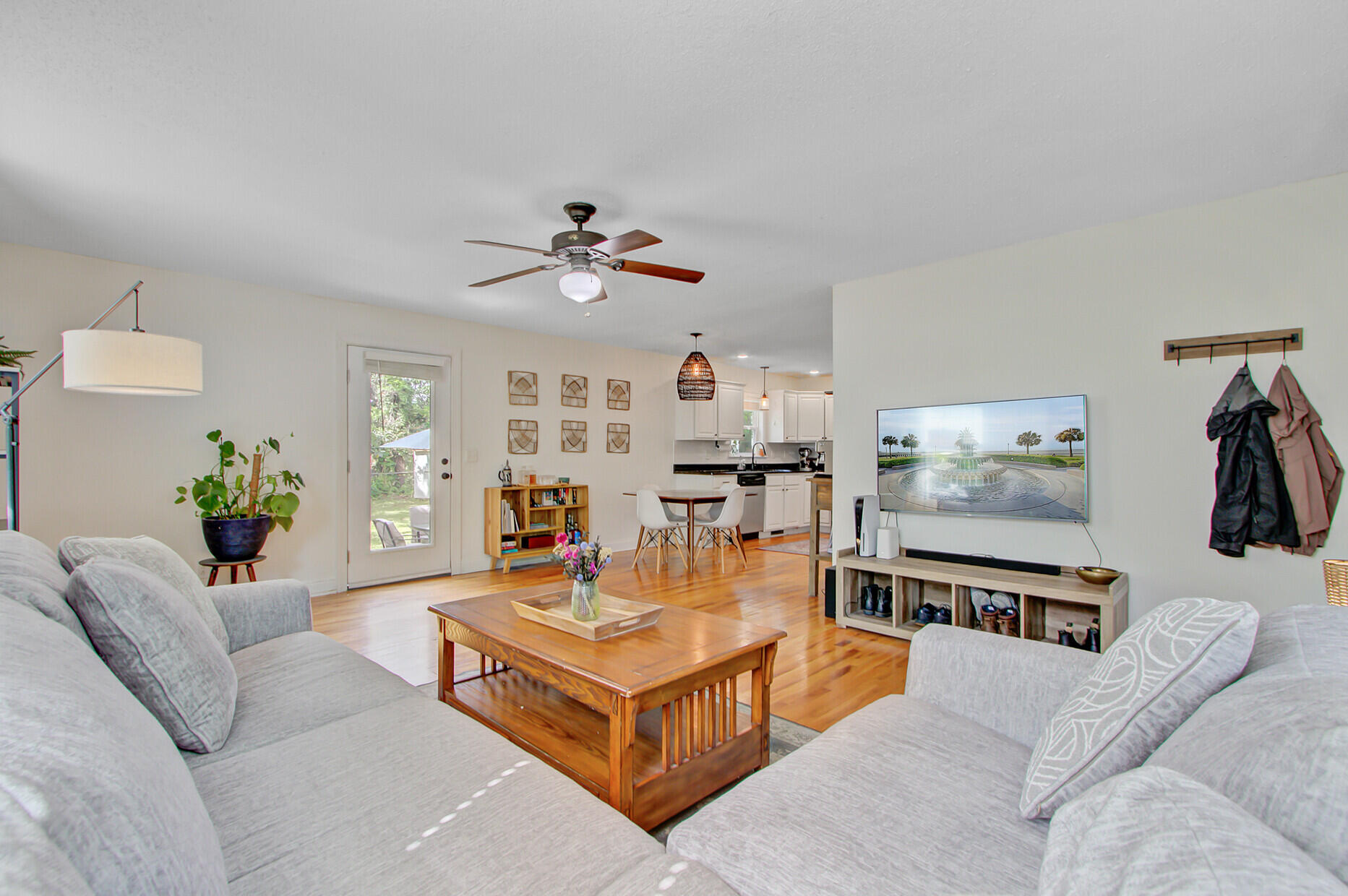 4709 Marlboro Place