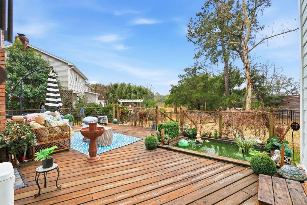 Photo of 2403 Pristine View Rd Road, Charleston, SC 29414 (MLS # 26003629)