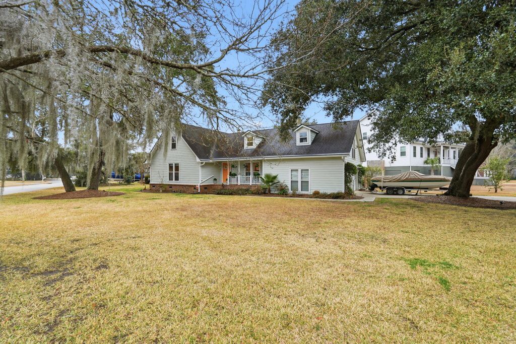 Photo of 2403 Pristine View Road, Charleston, SC 29414 (MLS # 26003629)