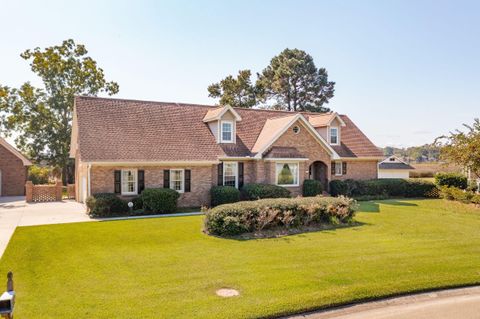 A home in North Charleston