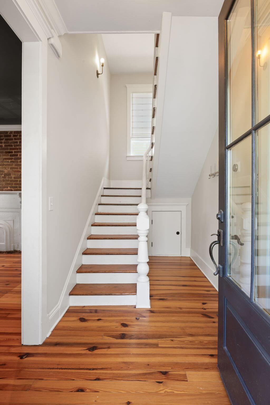 103 Fishburne Street