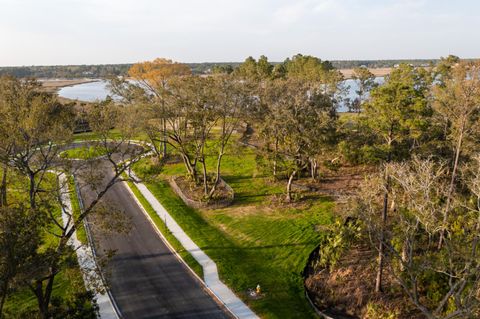 Photo of 821 Roddin Street, Charleston, SC 29492 (MLS # 23014660)