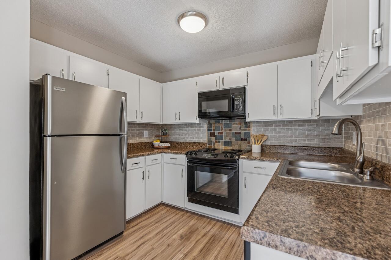 7911 Windfern Court E-1505