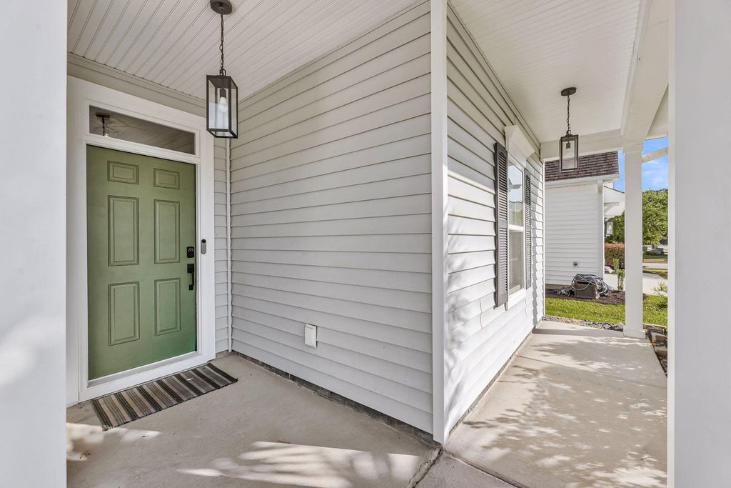 Photo of 1569 Thin Pine Drive, Johns Island, SC 29455 (MLS # 26010994)