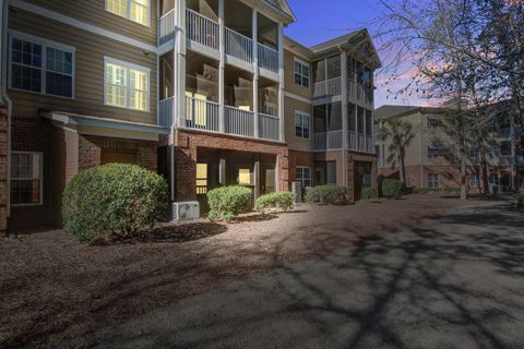 Photo of 1413 Basildon Road, Mount Pleasant, SC 29466 (MLS # 26006197)
