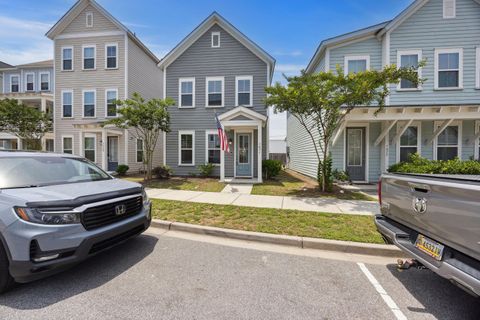 1671 Indy Drive North Charleston SC 29405