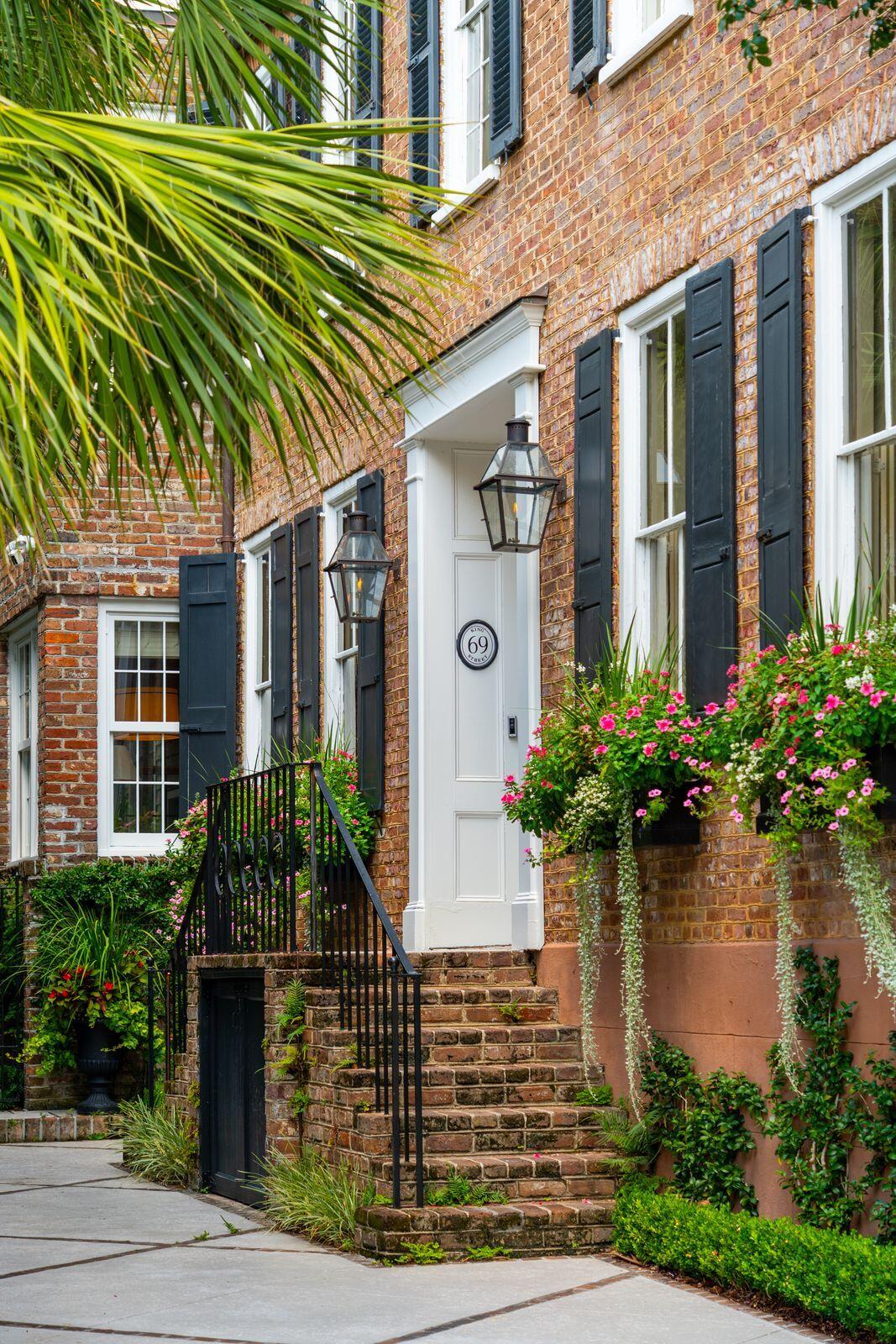 69 King Street