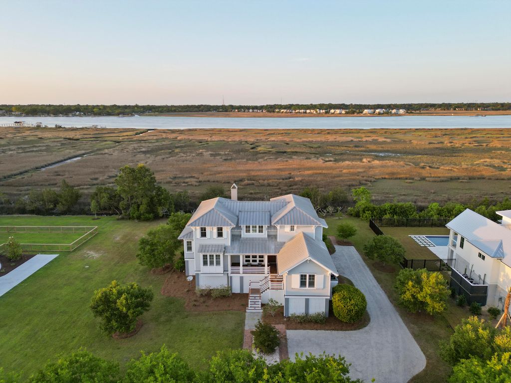 Photo of 1518 Bower Lane, Johns Island, SC 29455 (MLS # 26014735)