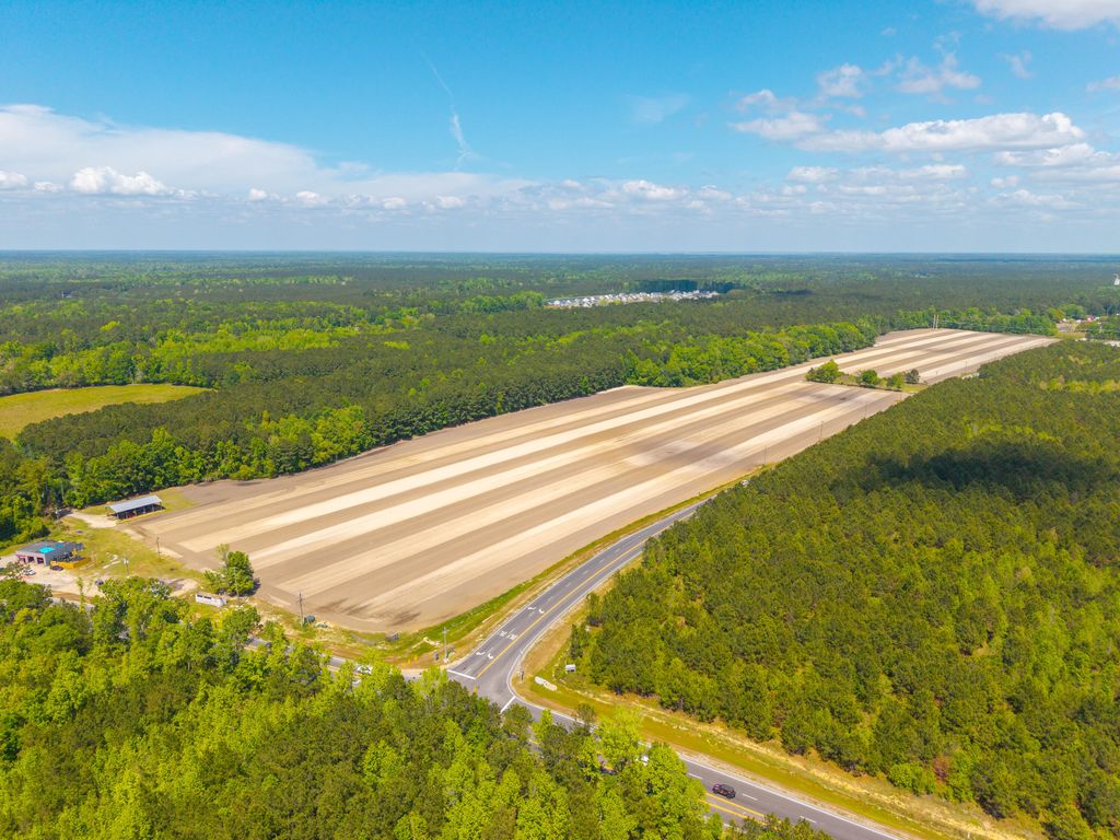 Photo of 2356 Highway 176 Highway, Summerville, SC 29486 (MLS # 26013541)