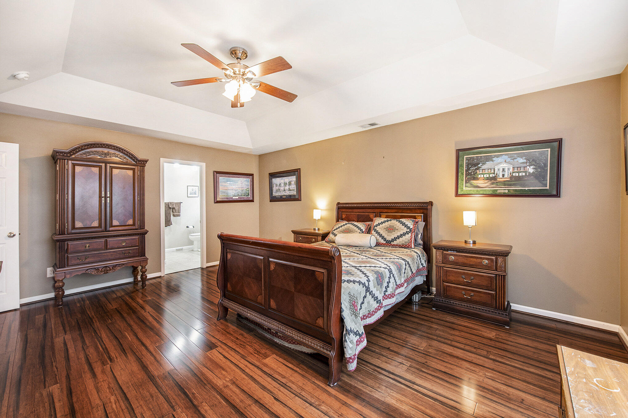 1044 Steelechase Lane