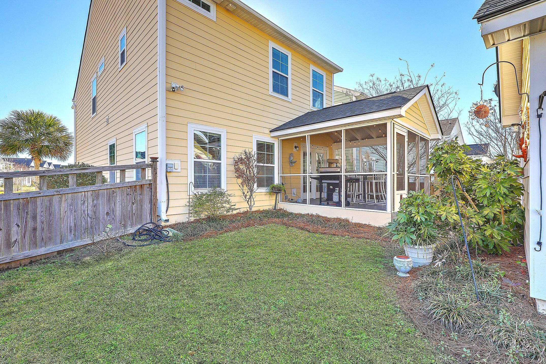 Photo 36 of 50 of 2961 Waterleaf Road house