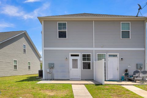 A home in North Charleston