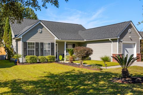 246 Dovetail Circle Summerville SC 29483