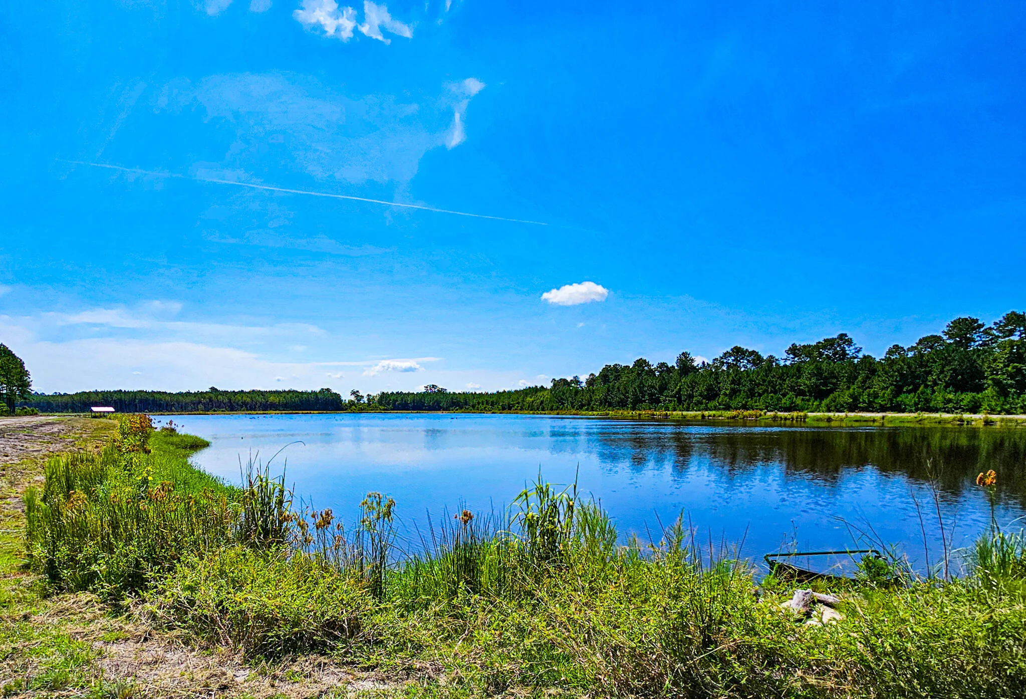 565 Hidden Lake Retreat Ln