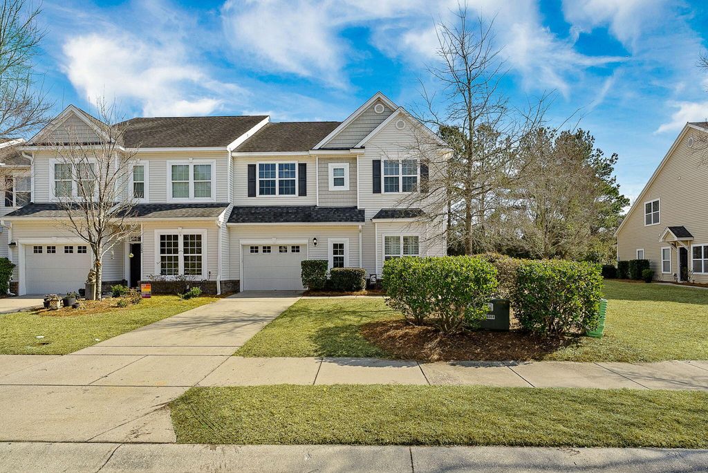 Photo of 1121 Euclid Drive, Charleston, SC 29492 (MLS # 26004132)
