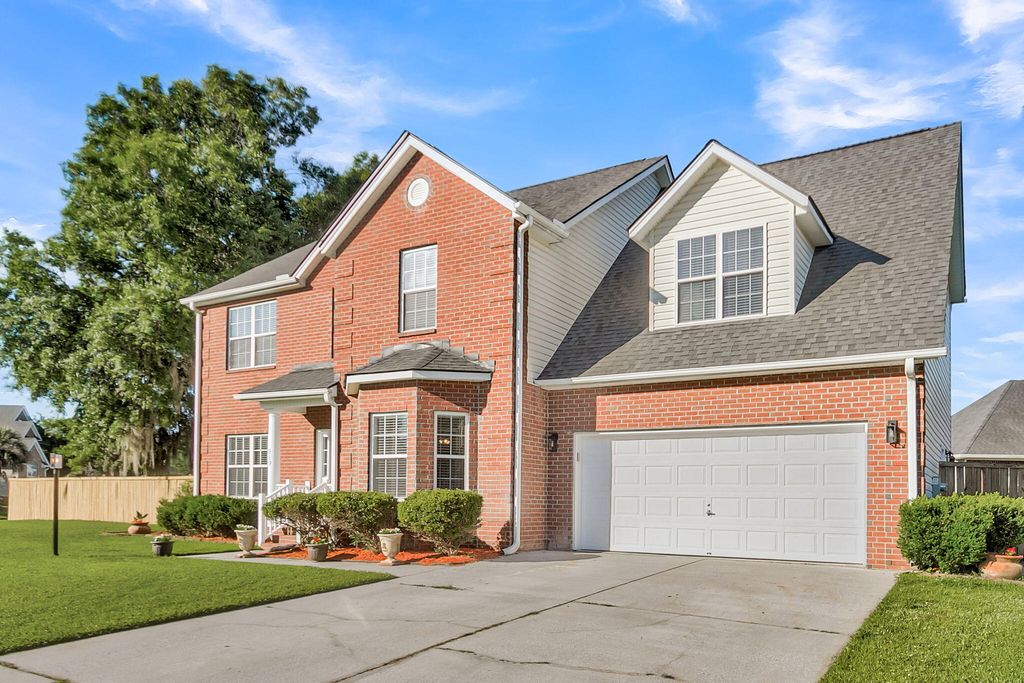 Photo of 319 Lindrick Court, Charleston, SC 29414 (MLS # 26014748)
