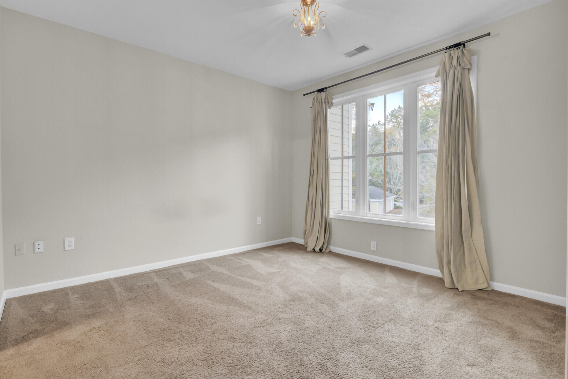 Charleston, South Carolina 29492, United States, 2 Bedrooms Bedrooms, ,2 BathroomsBathrooms,Residential,Active,26008