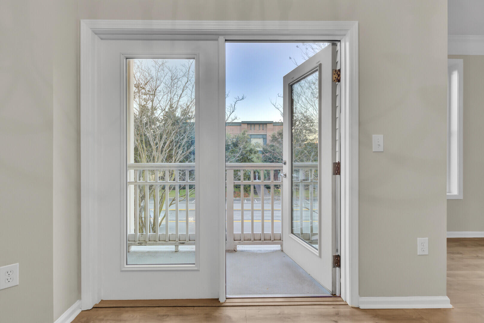 Charleston, South Carolina 29492, United States, 2 Bedrooms Bedrooms, ,2 BathroomsBathrooms,Residential,Active,26008